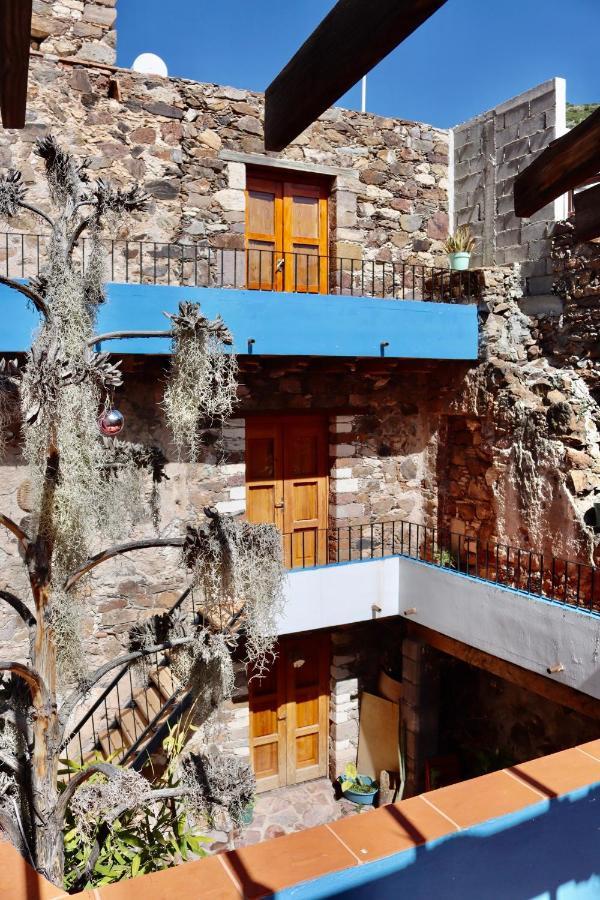 Hospedaje Pizza Azul Catorce ภายนอก รูปภาพ