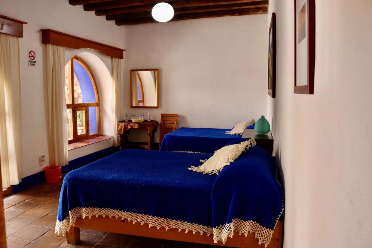 Hospedaje Pizza Azul Catorce ภายนอก รูปภาพ