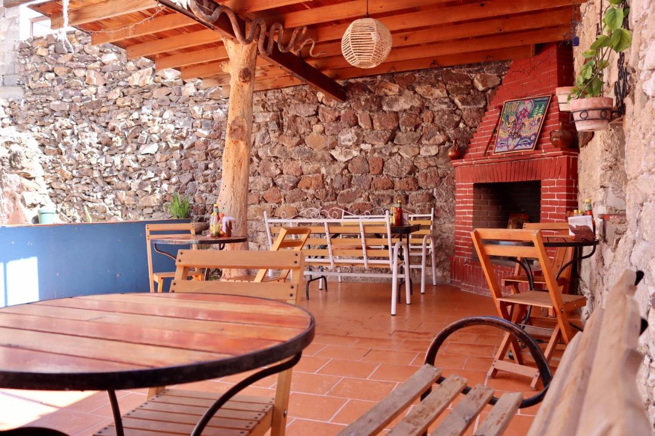 Hospedaje Pizza Azul Catorce ภายนอก รูปภาพ